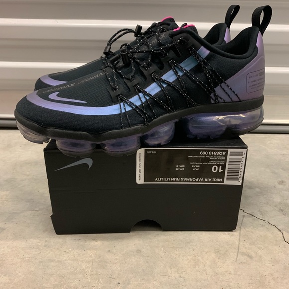 Nike Vapormax “Throwbaxk Future”